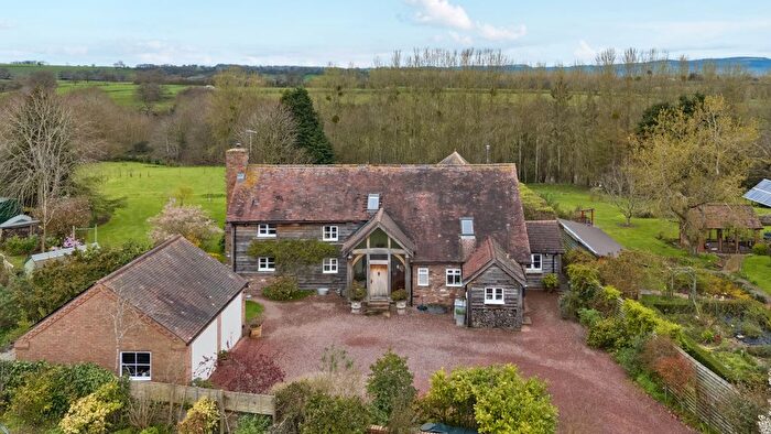 4 Bedroom Barn Conversion For Sale In Perth House, Berrington Green, WR15