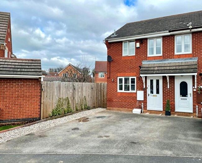 2 Bedroom End Of Terrace House For Sale In Astcote Court, Kirk Sandall, Doncaster, DN3