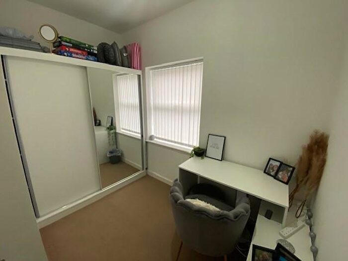 2 Bedroom Apartment To Rent In St Peters Street, Northampton, NN1