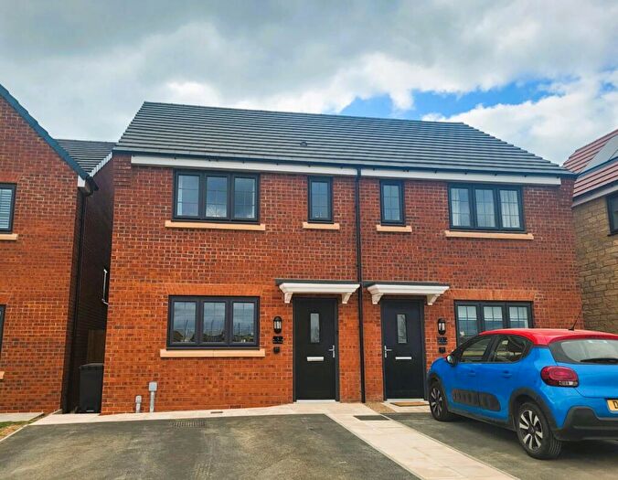 3 Bedroom Semi-Detached House To Rent In Belton Avenue, Quarrington, NG34