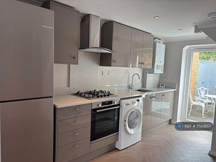 2 Bedroom Terraced House To Rent In Natalie Mews, London, N22