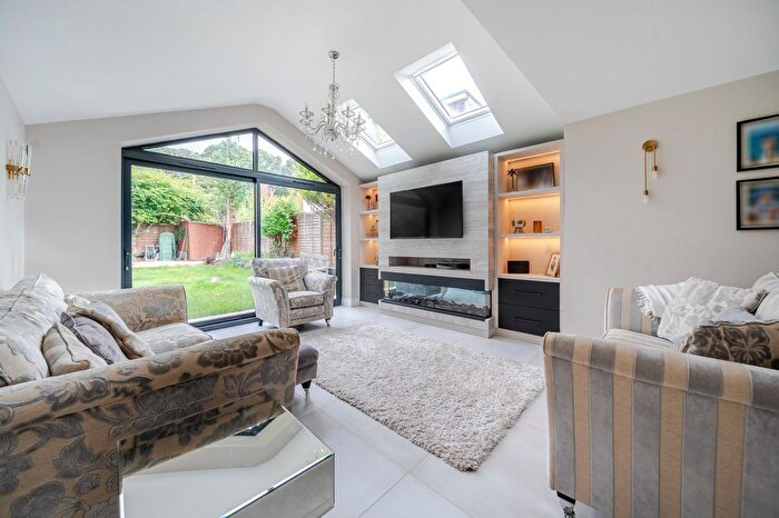 4 Bedroom Detached House For Sale In One Pin Lane, Farnham Common, SL2