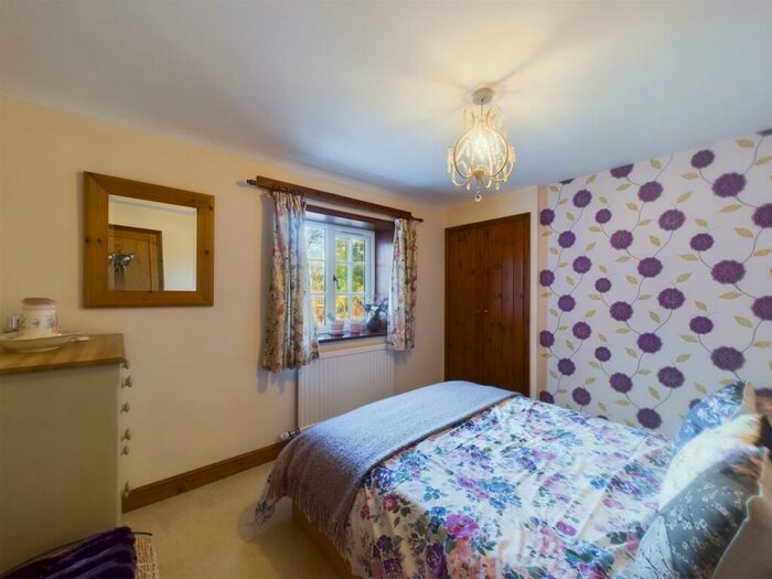 3 Bedroom Property For Sale In The Green, Edingthorpe, North Walsham, NR28