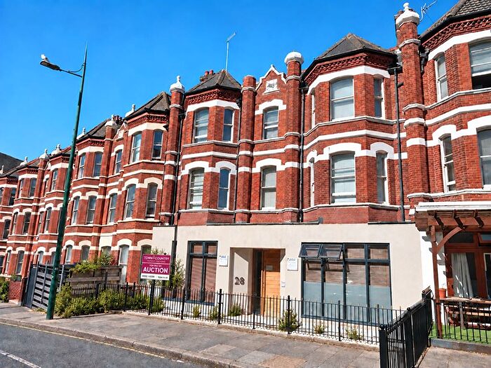 1 Bedroom Flat For Sale In Flat The Spire, St. Peters Road, Bournemouth, Dorset, BH1