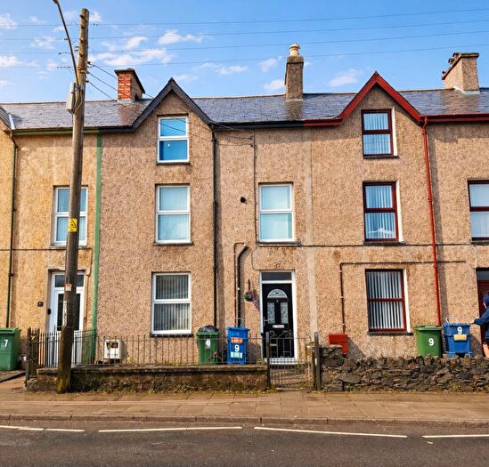 4 Bedroom Terraced House For Sale In Eryri Terrace, Penrhyndeudraeth, LL48