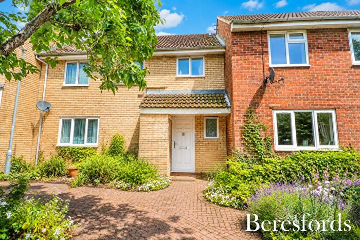 3 Bedroom Terraced House For Sale In Hewitt Walk, Witham, CM8
