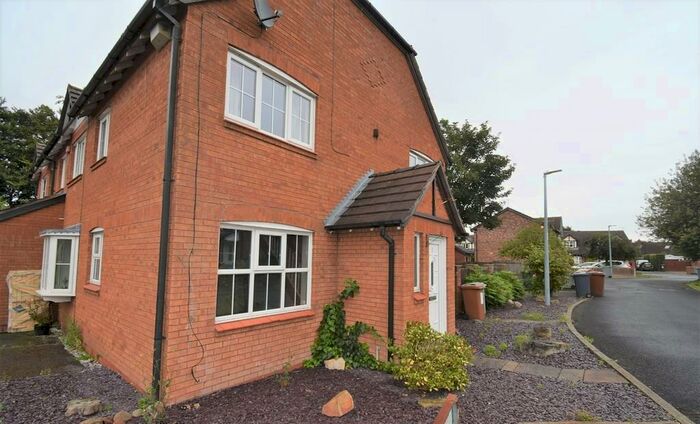 3 Bedroom Mews To Rent In Cranford Mews, Alsager, ST7