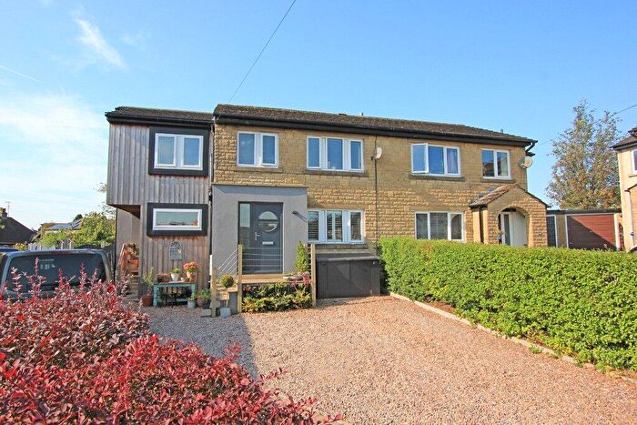 4 Bedroom Semi Detached House For Sale In Dales Avenue, Embsay, Skipton, North Yorkshire, BD23