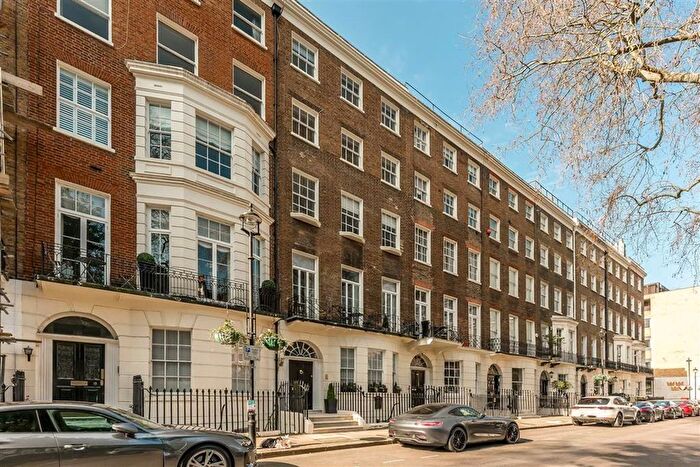Studio To Rent In Montagu Square, London, W1H