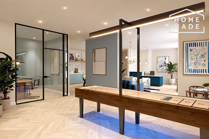 1 Bedroom Flat To Rent In River View, TW18