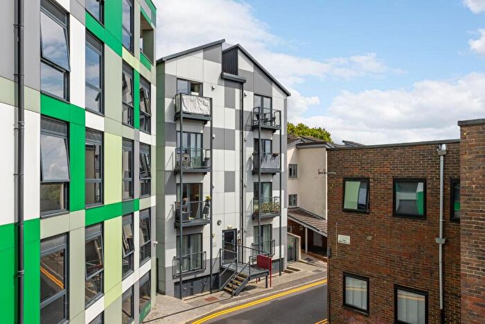 2 Bedroom Apartment For Sale In Freehold Terrace, Brighton, BN2