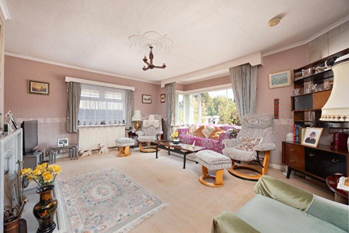 2 Bedroom Detached Bungalow For Sale In Greenway Gardens, Trowbridge, BA14