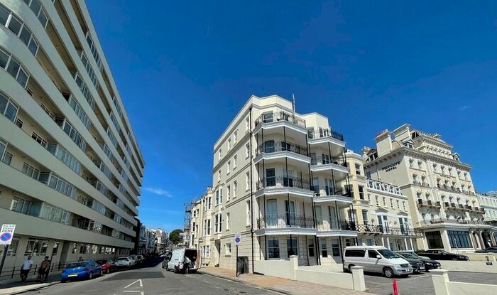 Studio To Rent In Berkeley Court, Kings Road, Brighton, BN1