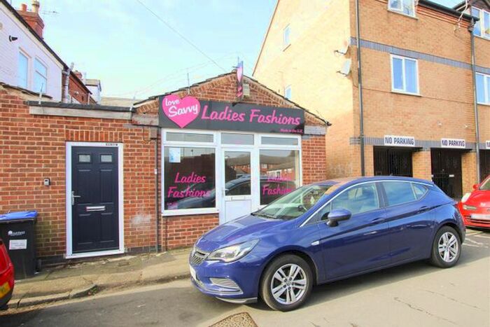 Property To Rent In Watnall Road, Hucknall, Nottinghamshire, NG15