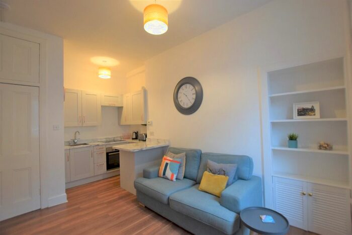 1 Bedroom Flat To Rent In Dunedin Street, Broughton, Edinburgh, EH7