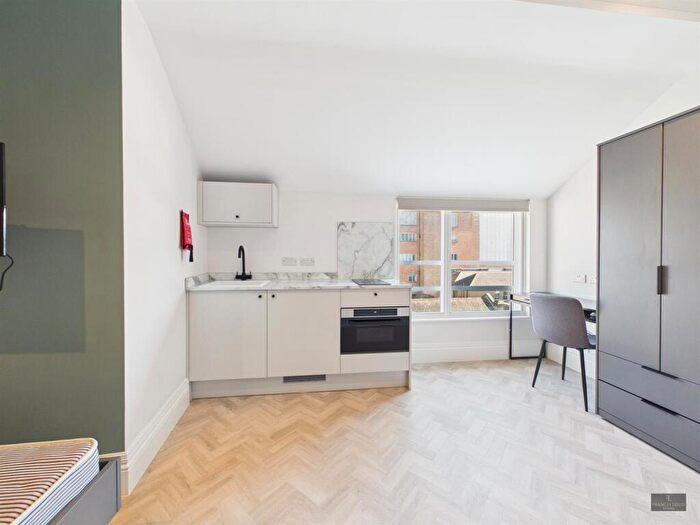 1 Bedroom Flat To Rent In Brights House, Bournemouth, BH1