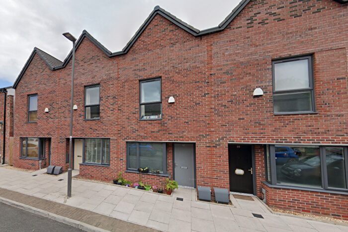 2 Bedroom Terraced House To Rent In Rhiwlas Street, Liverpool, Merseyside, L8