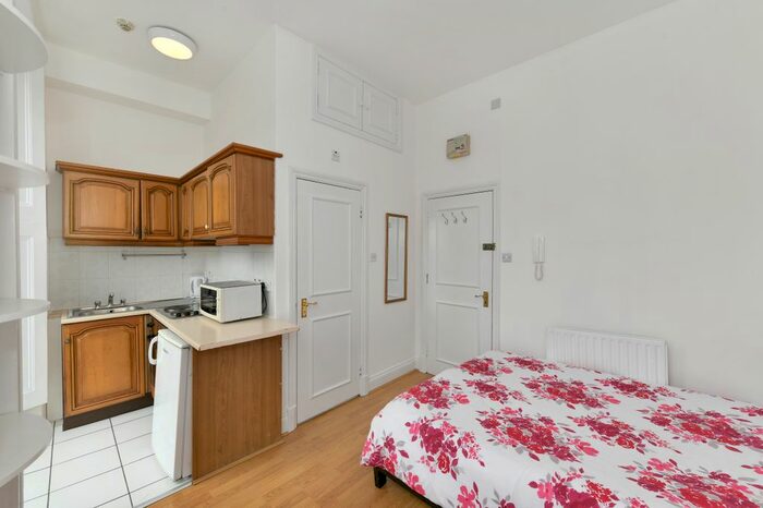 1 Bedroom Flat To Rent In Oakley Street, London, SW3