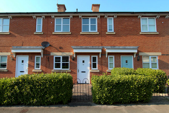 2 Bedroom Terraced House To Rent In Knowle Avenue, Knowle, PO17