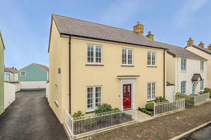 5 Bedroom Detached House For Sale In Stret Ewyn, Nansledan, TR8