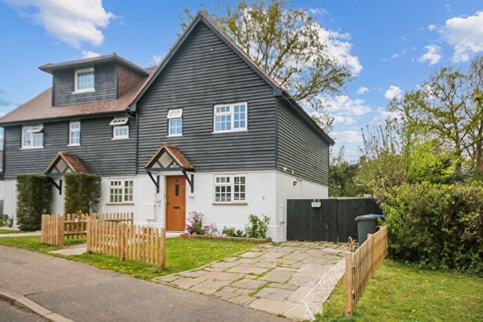 3 Bedroom Semi Detached House For Sale In Alders Avenue, East Grinstead, RH19