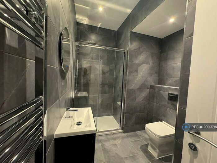 1 Bedroom Flat To Rent In St Sepulchre Gate, Doncaster, DN1