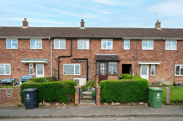 3 Bedroom Property For Sale In Hall Close, Bourn, CB23