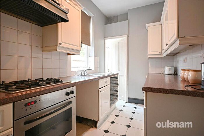 3 Bedroom Terraced House For Sale In Long Hyde Road, Bearwood, West Midlands, B67