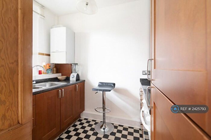 1 Bedroom Flat To Rent In Ditton House, London, E5