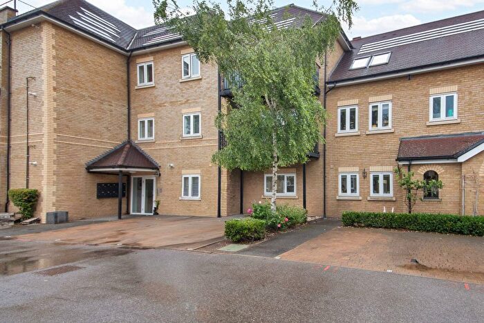 1 Bedroom Flat For Sale In Jepson Drive, Stone, Dartford, Kent, DA2