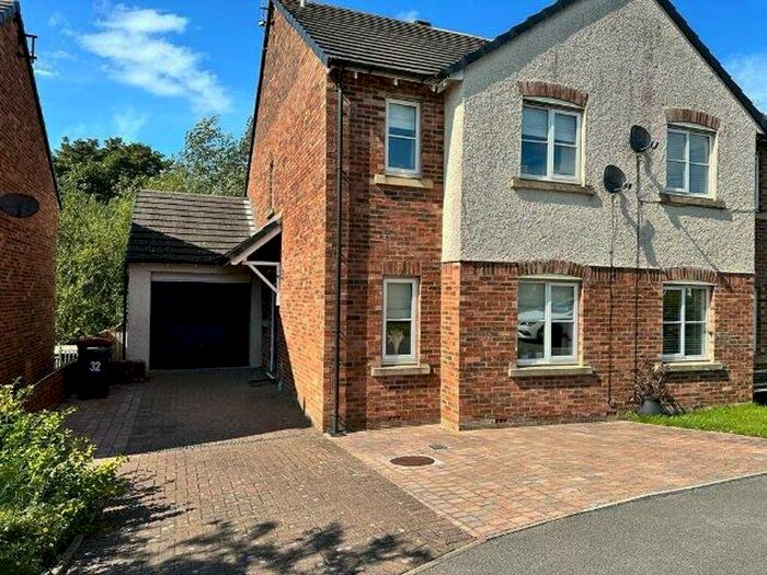 4 Bedroom Semi-Detached House To Rent In Redshaw Avenue, Barrow-In-Furness, LA13