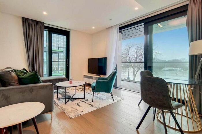 2 Bedroom Flat To Rent In Albert Embankment, Lambeth, London, SE1