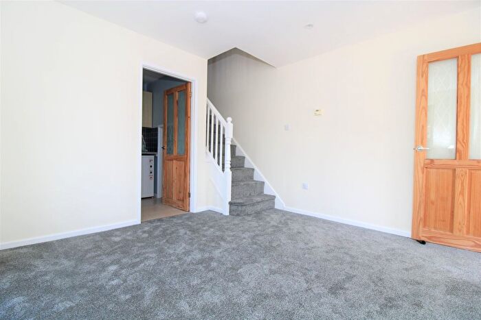 1 Bedroom Terraced House To Rent In Pascal Way, Letchworth Garden City, SG6