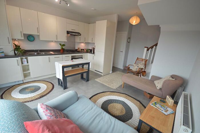 1 Bedroom Town House To Rent In Ainslie Place, Lymington, Hampshire, SO41