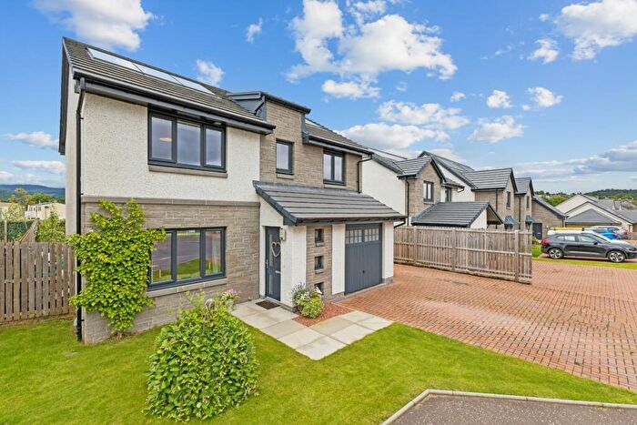 4 Bedroom Detached House To Rent In Foyers Way, Crieff, Perthshire, PH7