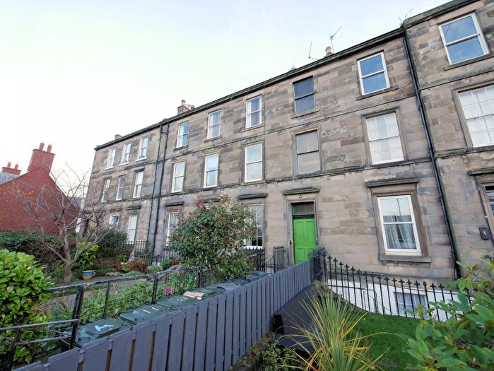 1 Bedroom Flat To Rent In Madeira Place, Leith, Edinburgh, EH6