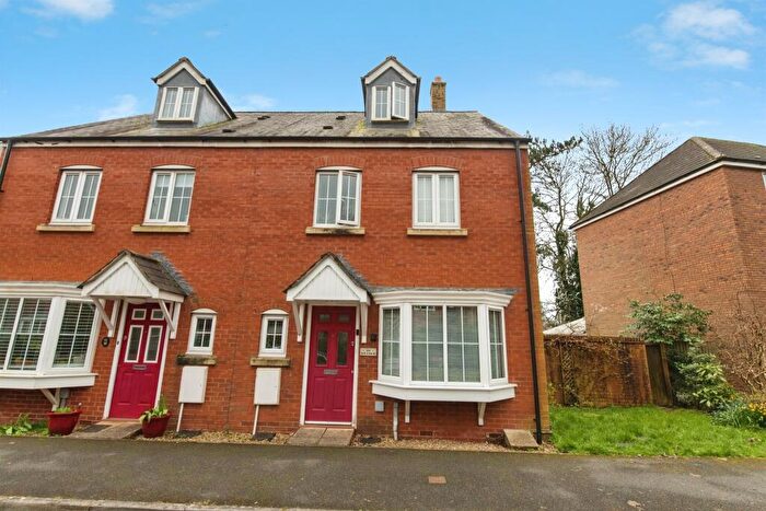 4 Bedroom Semi-Detached House For Sale In Rooks Way, Tiverton, EX16