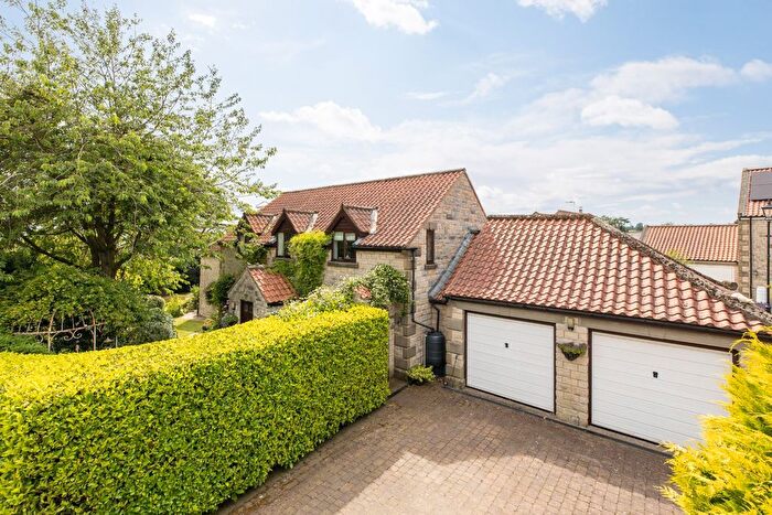 3 Bedroom Detached House For Sale In Wrelton, Pickering, YO18