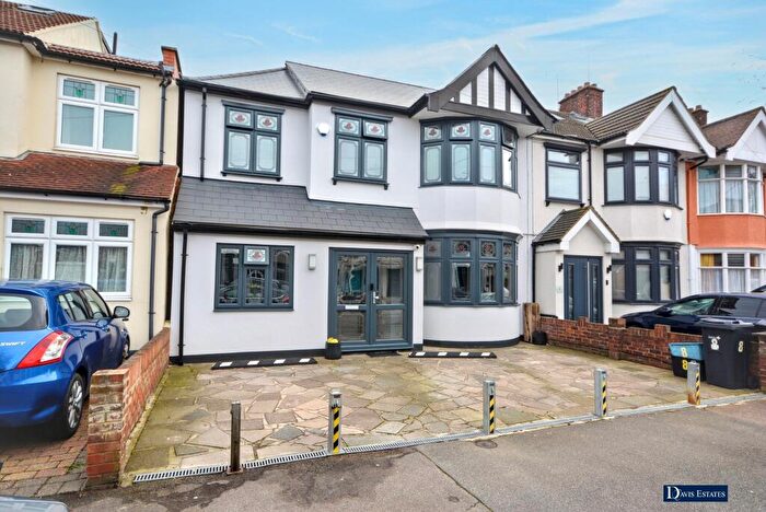 4 Bedroom Semi Detached House For Sale In Arandora Crescent, Chadwell Heath, Romford, RM6