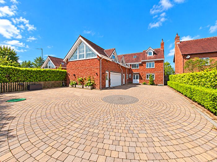 7 Bedroom Detached House For Sale In Bell Fold Wharf, Woodplumpton, Preston, PR4