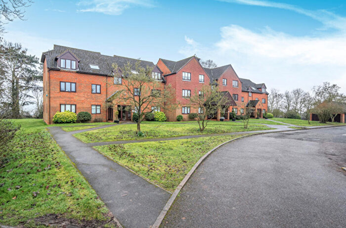 2 Bedroom Apartment For Sale In Wavendon Fields, Wavendon, Milton Keynes, MK17