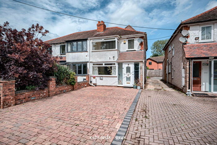 3 Bedroom Semi-Detached House For Sale In Birmingham Road, Whitacre Heath, B46