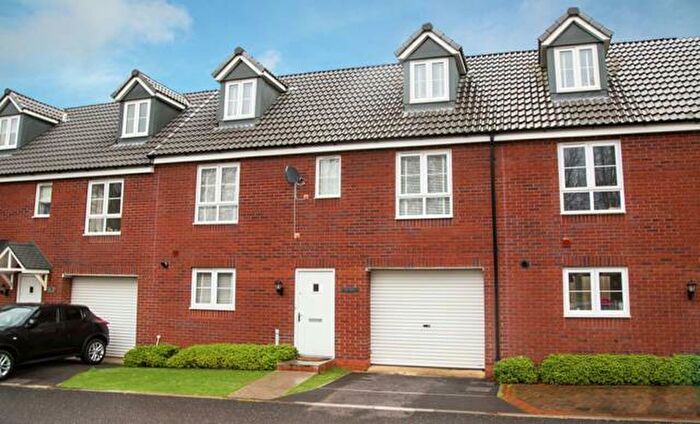 3 Bedroom Terraced House To Rent In The Rydons, EX2