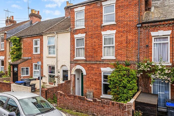 4 Bedroom Terraced House For Sale In Park Street, Salisbury, SP1