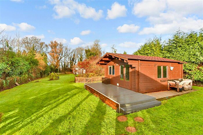 3 Bedroom Detached Bungalow For Sale In Station Road, Pluckley, Ashford, Kent, TN27