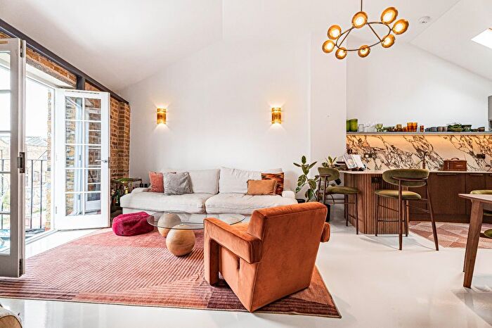 2 Bedroom Flat To Rent In Rosemary Works, Branch Place, N1