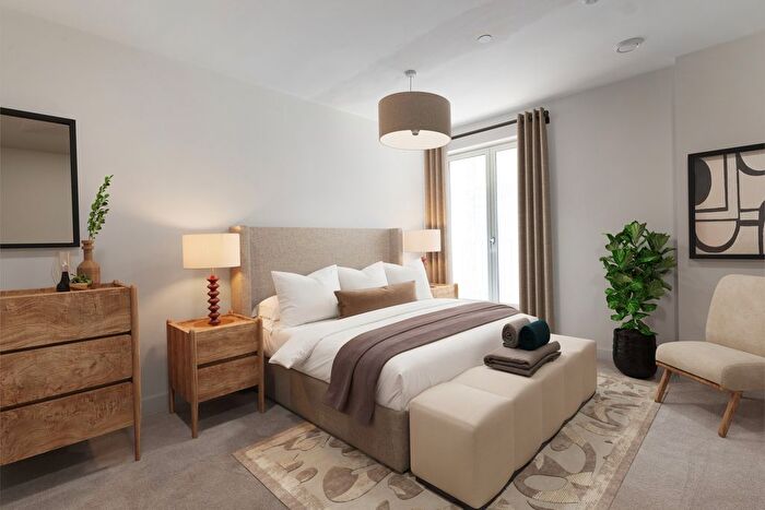 2 Bedroom Flat For Sale In " Bedroom Apartment" At Hepworth Place, Walthamstow, E17