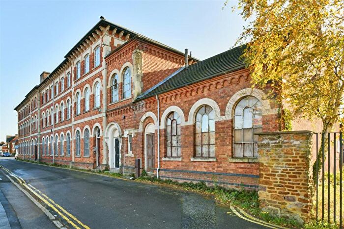 1 Bedroom Apartment To Rent In Green Lane, Kettering, NN16