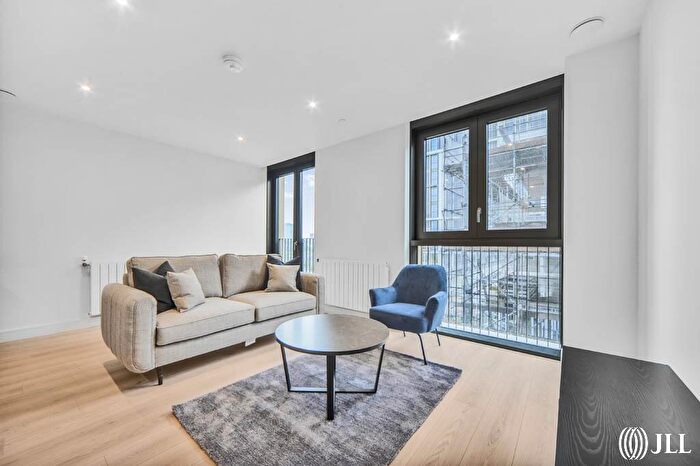 1 Bedroom Apartment To Rent In Affinity View, London, E16