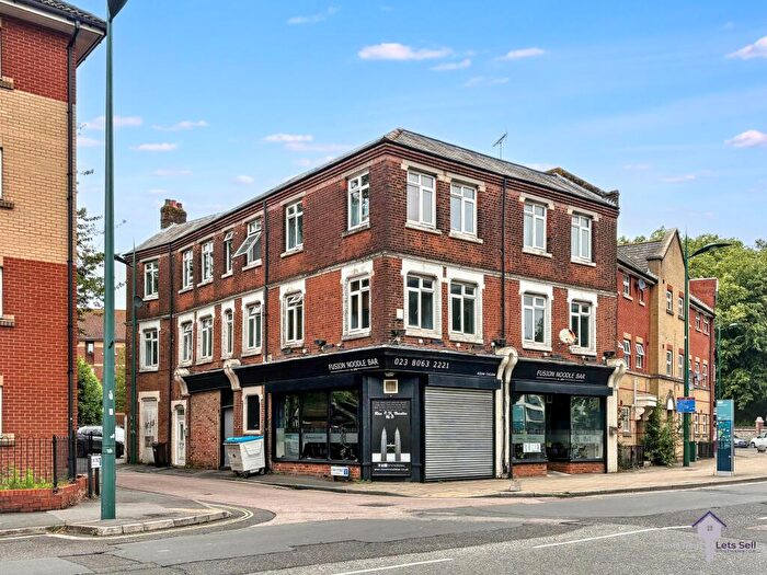 1 Bedroom Flat To Rent In St. Mary Street, SO14